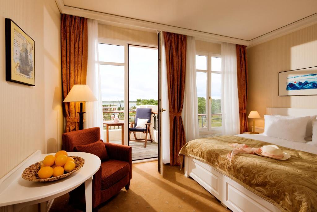 Hotel Yachthafenresidenz Hohe Duene Rostock Pokoj fotografie A room at the Hotel de la Plage